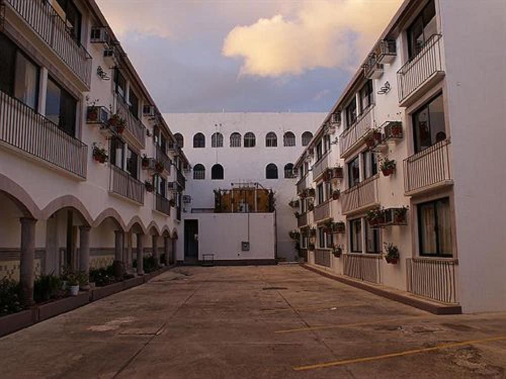 Hacienda De Castilla 3* Cancún
