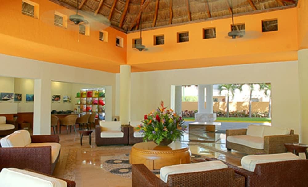 Laguna Golf & Spa Hotel