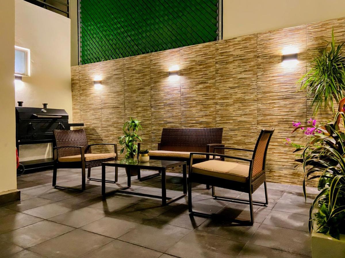Kings - Big Modern House With Pool Holiday home Cancun