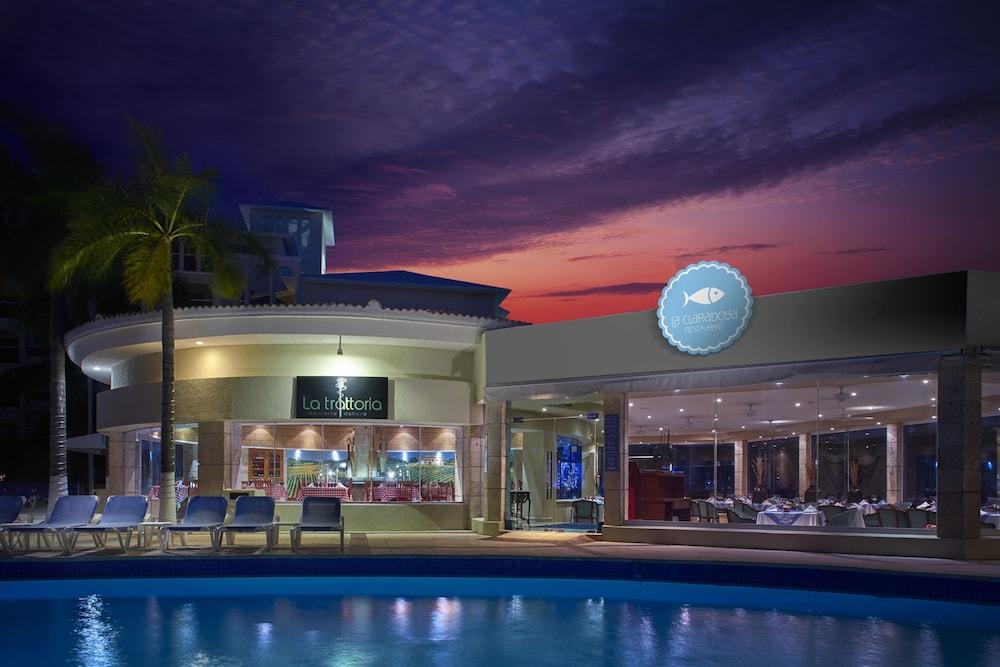 Occidental Costa Cancun