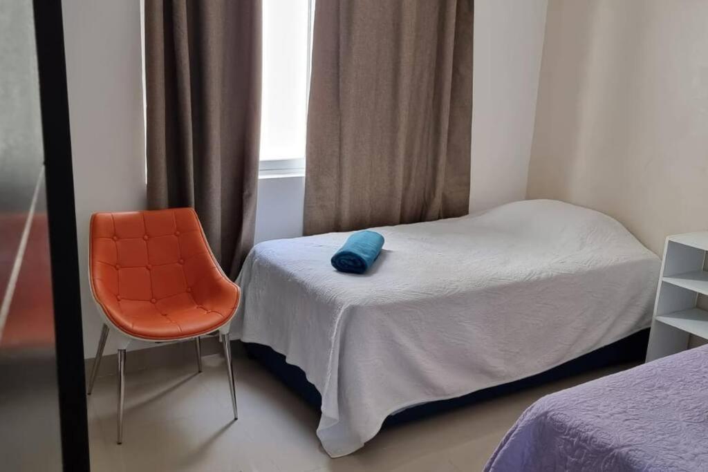 Cozy Confortable 10 Min Zone 2 Jacuzy Apartment