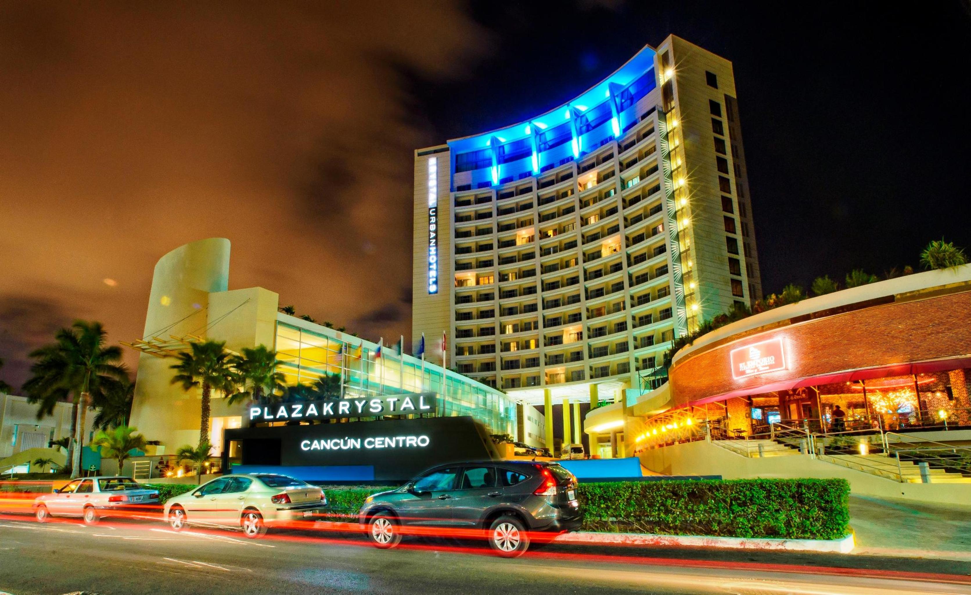 Krystal Urban & Beach Club Hotel Cancun