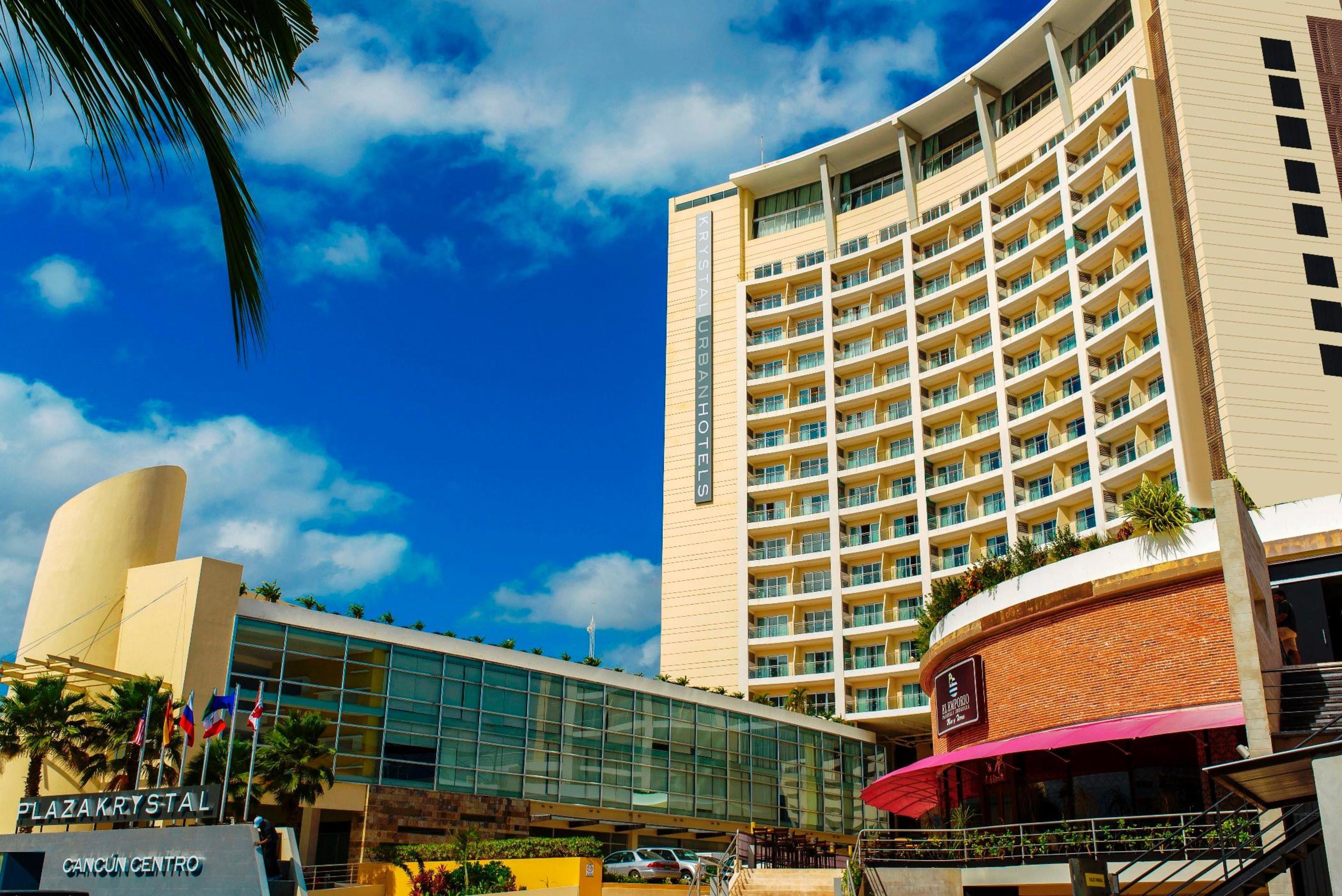 Hotel Krystal Urban & Beach Club