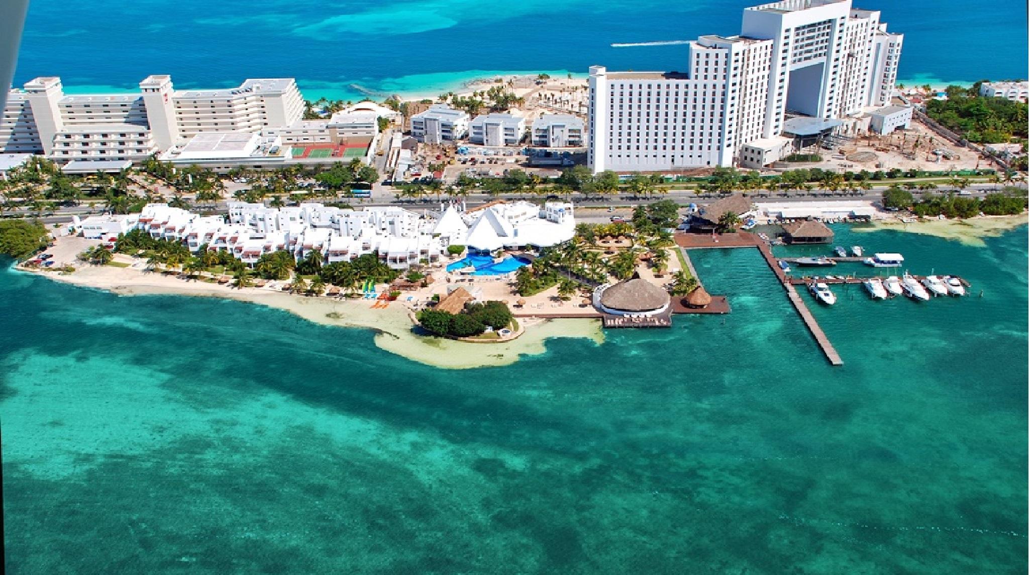 Sunset Marina & Yacht Club Resort 4*