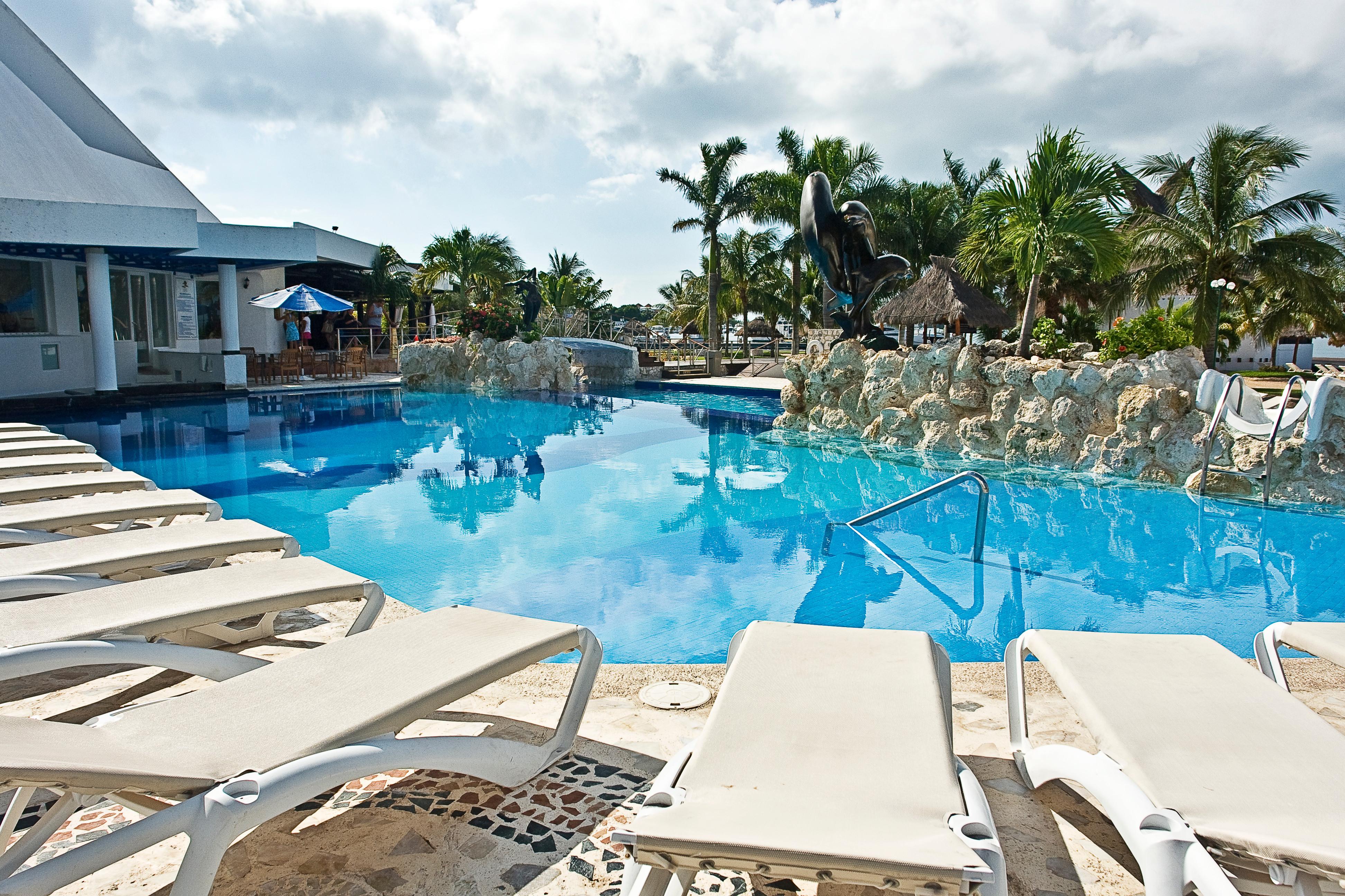 Resort Sunset Marina & Yacht Club Cancun
