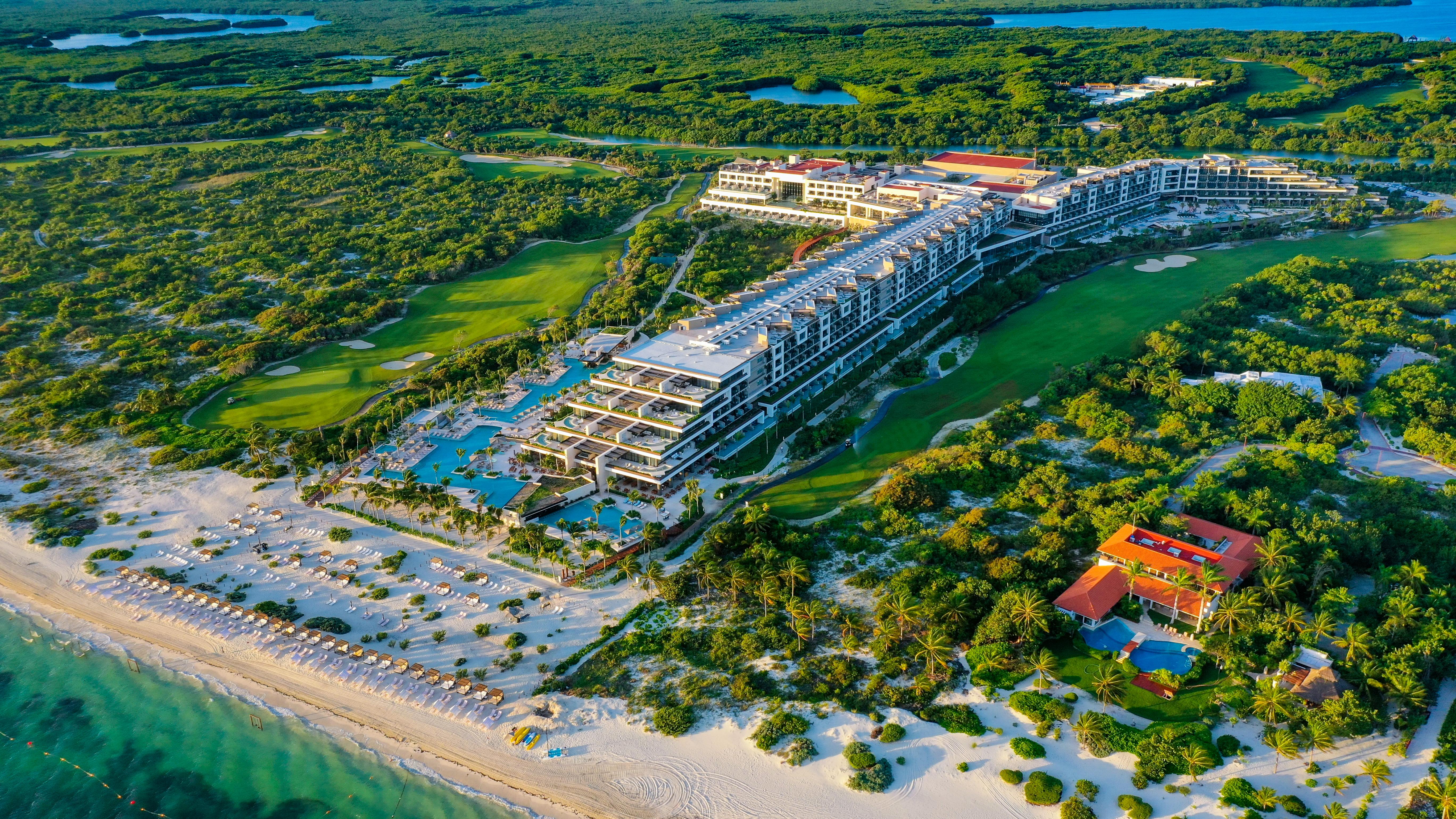 Estudio Playa Mujeres Resort Cancun