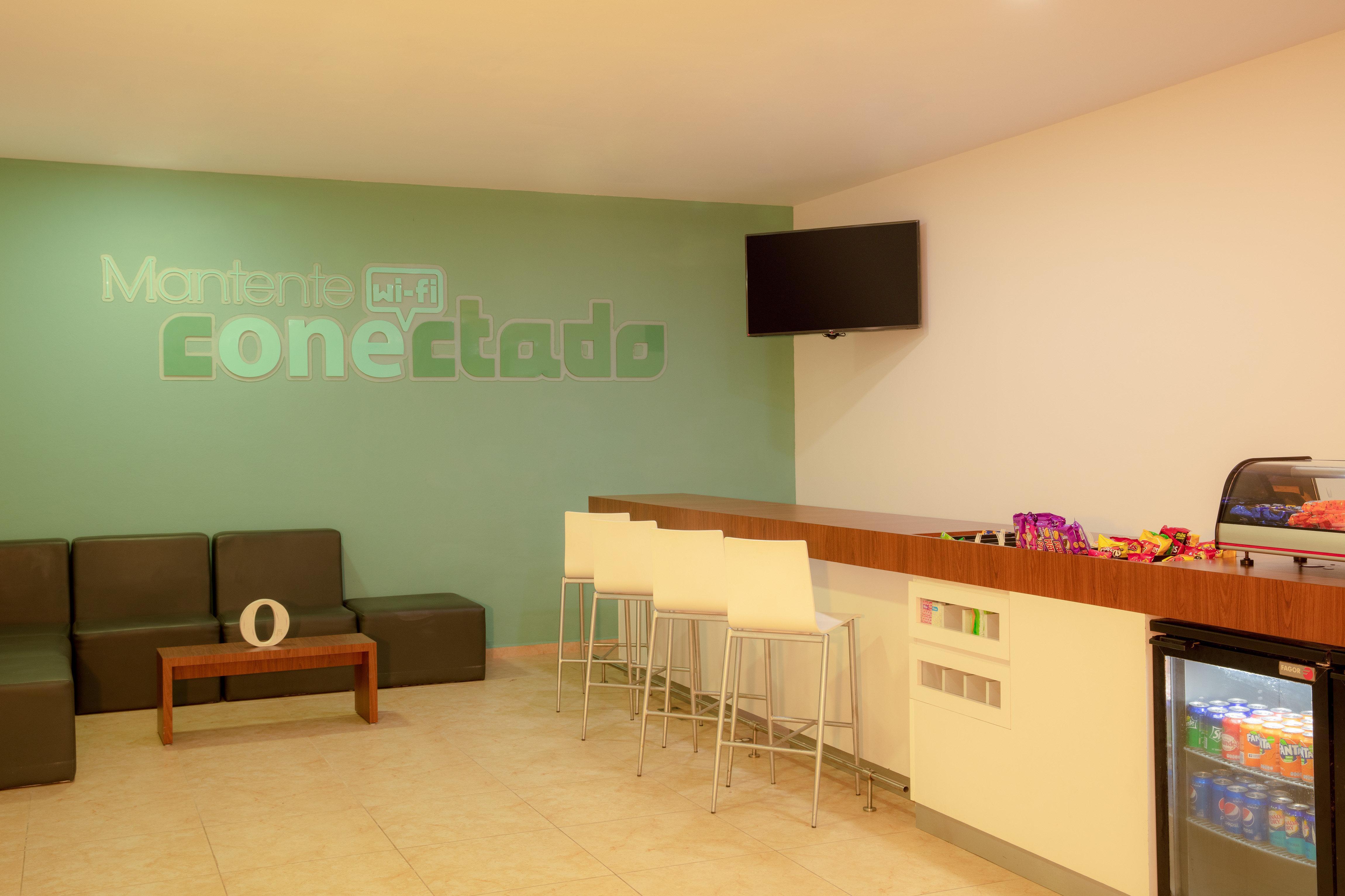 One Centro 3*