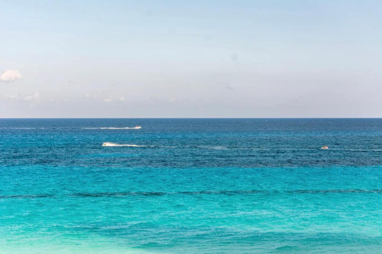 Beach&sunrise Cancun