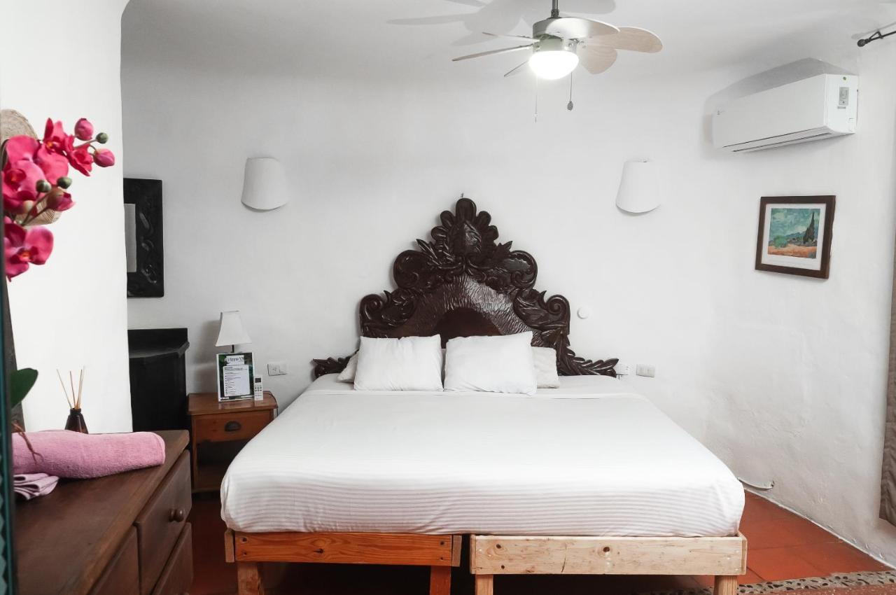 Blanca Bed & Breakfast