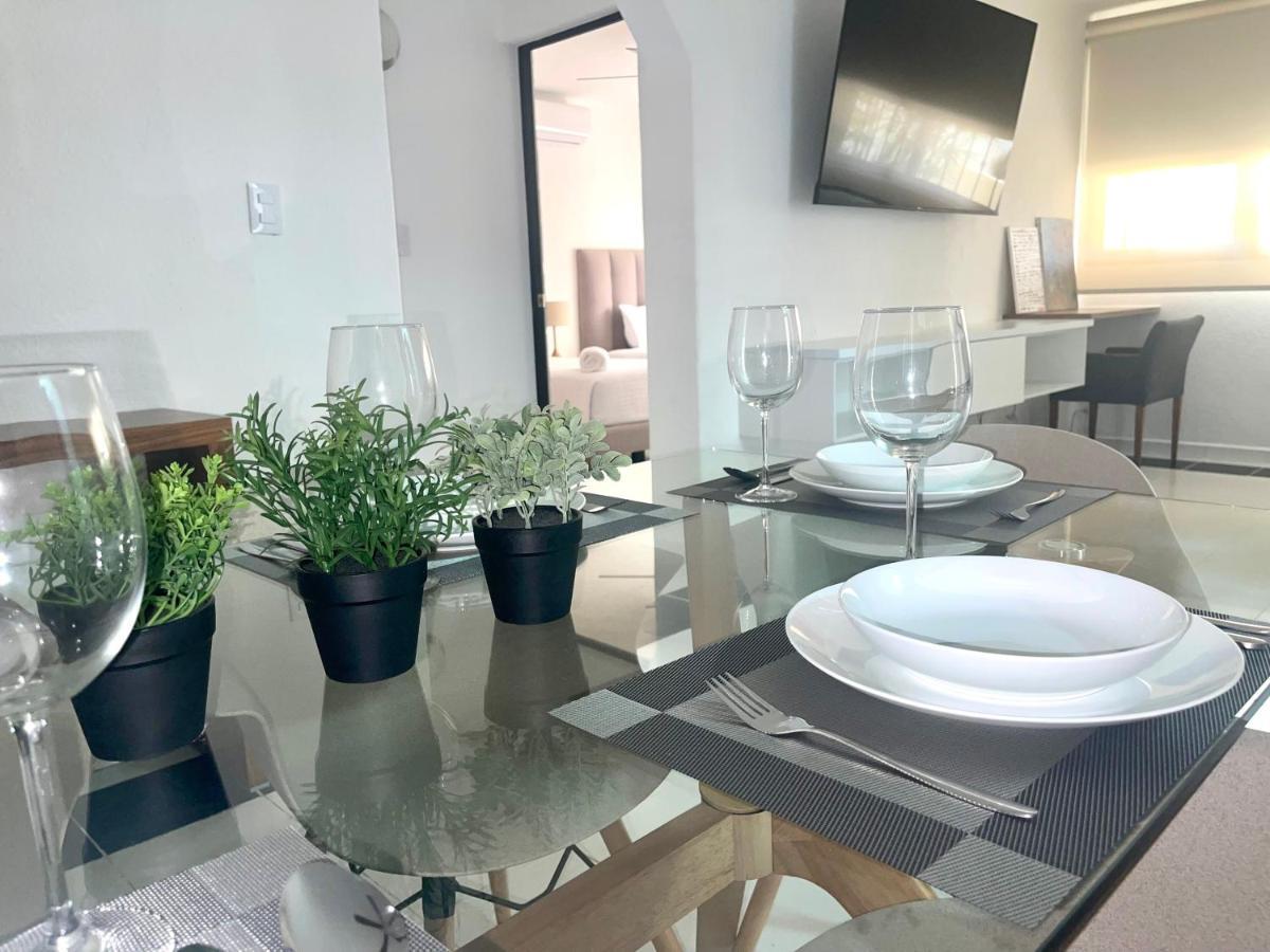 Deco 2 Downtown 3 Bed Renewed Apartment Cancun