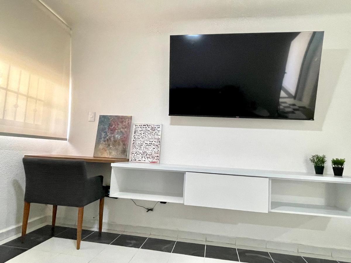 Deco 2 Downtown 3 Bed Renewed * Cancun