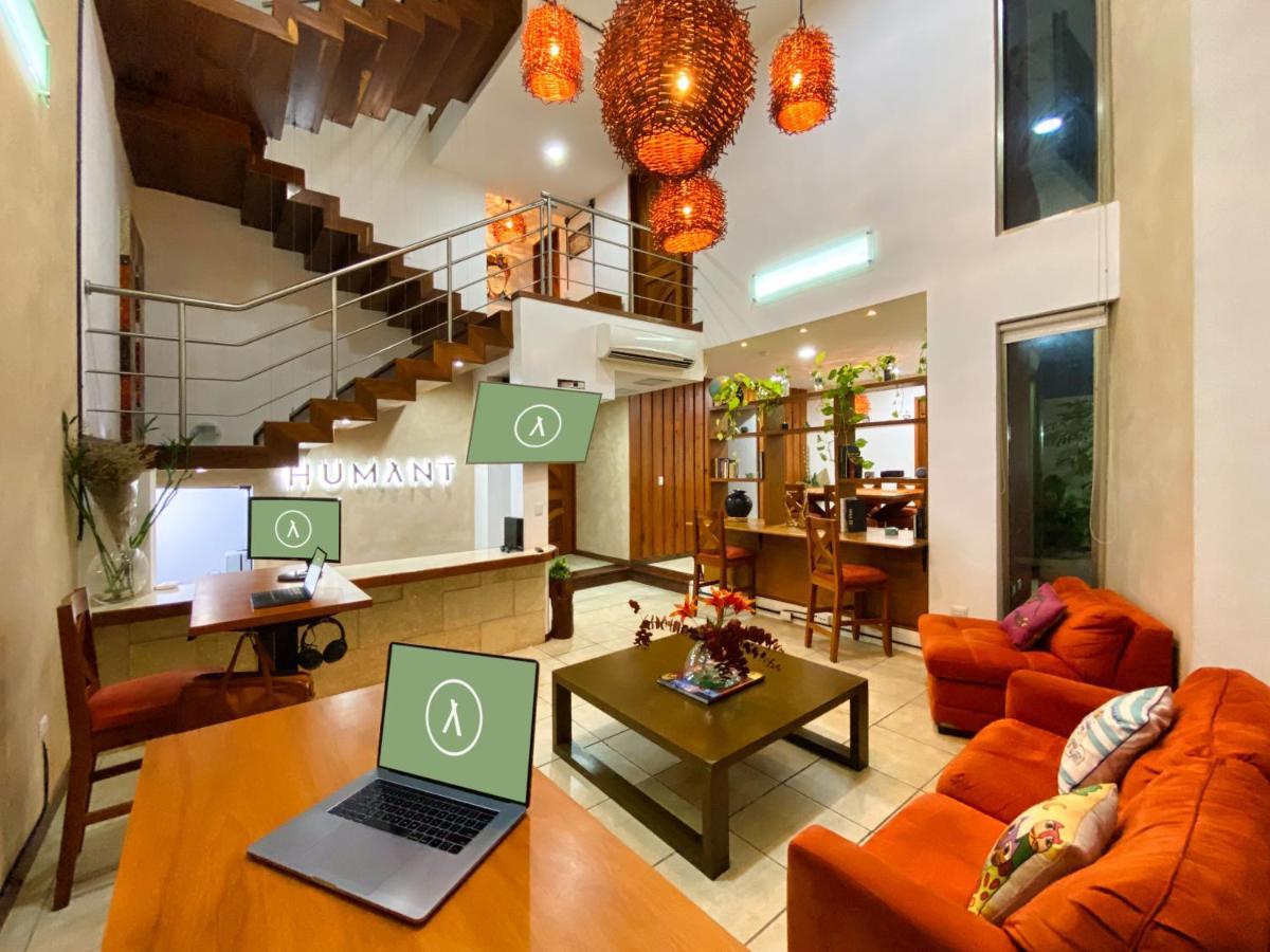 Hotel Humant Coliving - *