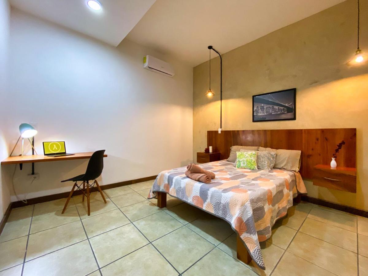 Hotel Humant Coliving - *