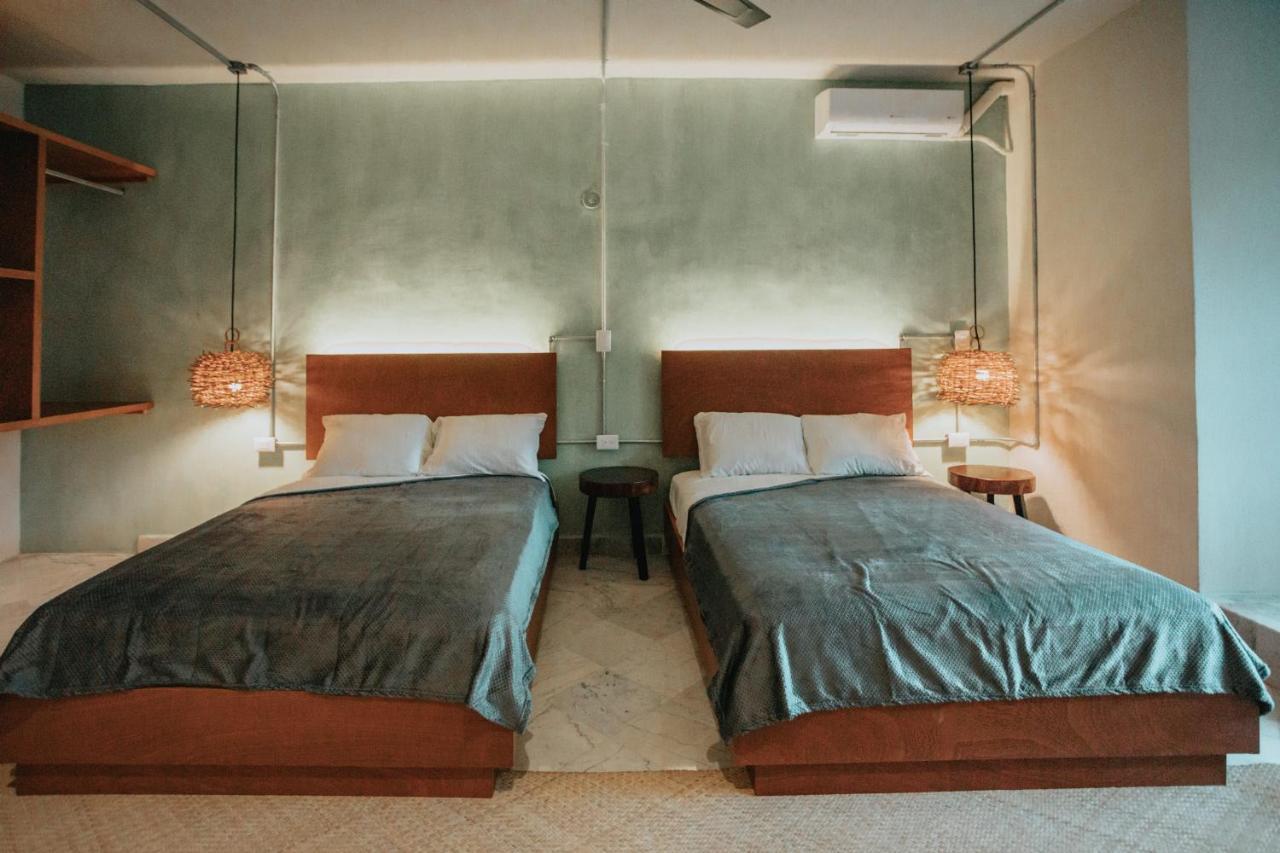 Hotel Khali *