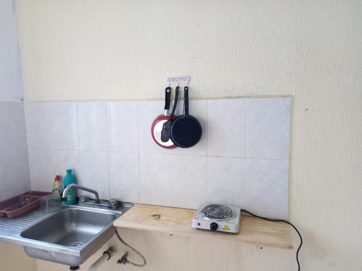 Casita Linda Vista , Free Wifi Apartment *