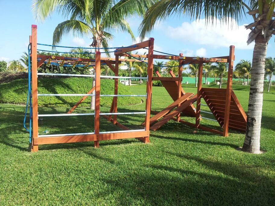 Punta Me Luxury Ocean View & Beach Front In Amara Apartment