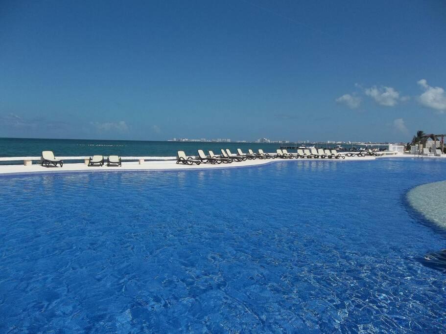 Apartment Punta Me Luxury Ocean View & Beach Front In Amara