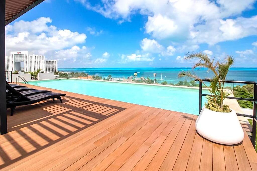 Takh Studio Cancun/roof Top Ocean View Apartment