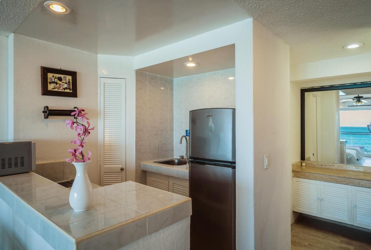 Apartment Beachfront Studio! Ubicacion Perfecta! Cancún