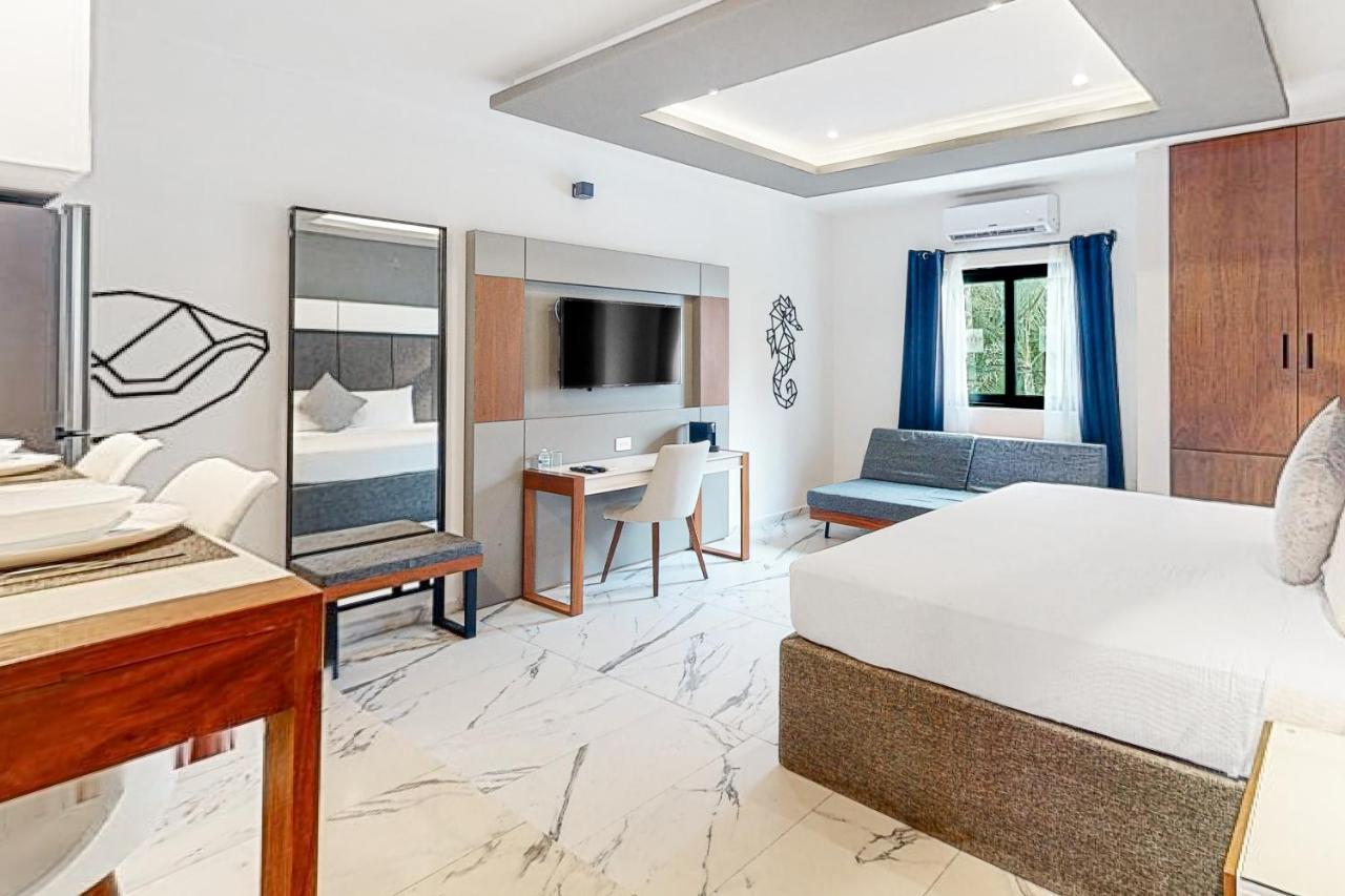 Seven Boutique Unit #36 * Cancun