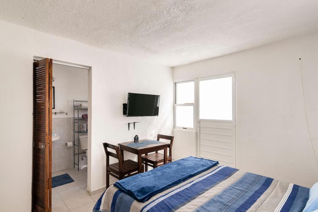 Micro Perfect For Backpackers, Couples, 3 Min Drive To Playa El Nino *