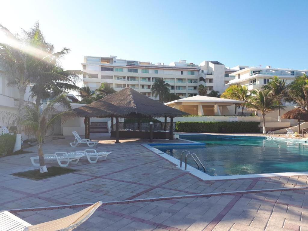 Departamentos Al Lado Del Mar En Zona Hotelera * Cancún