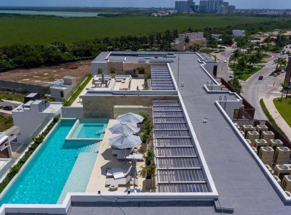 Rooftop Pool- Family Apartment- Ocean View -close Apartment Cancun
