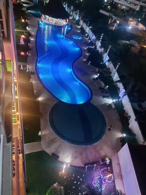 Apartment Casa De La Luz Cancun. Amazing With Stunning Pool In Front Of Mall Cancún