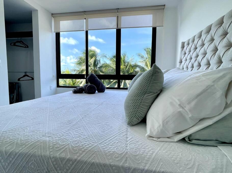 Beautiful Loft With Unique Rooftop & Location! Apartamento Cancún