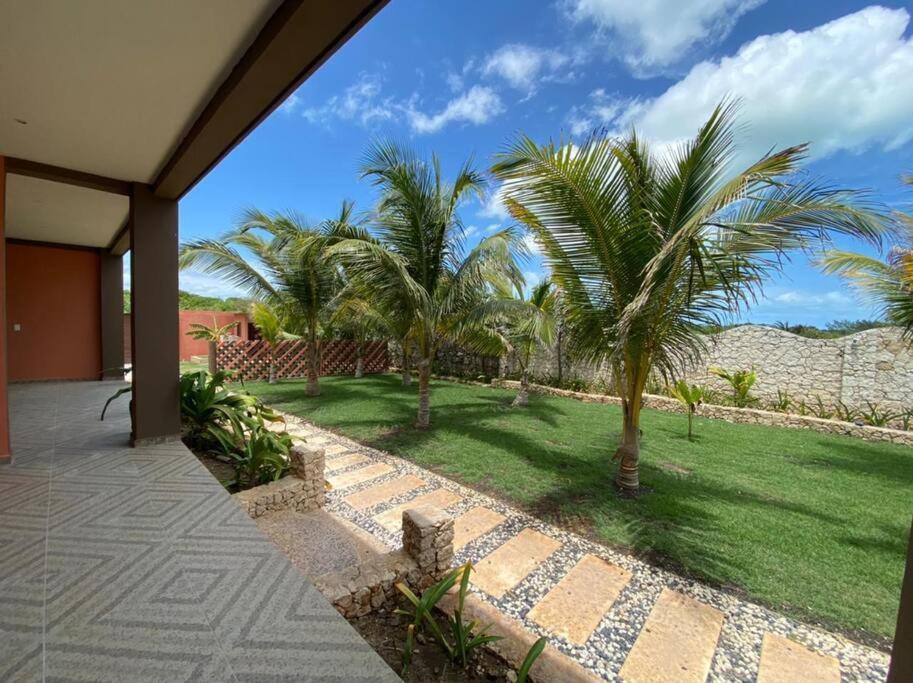 Casa Frente Al Mar Don Cancino *