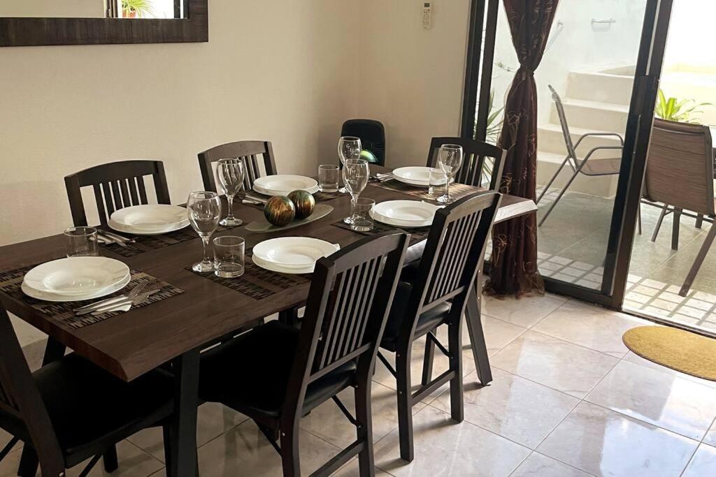 Comoda Casa Centrica Con Alberca Privada En