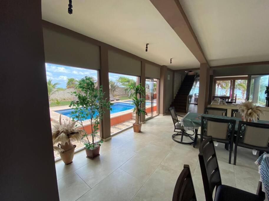 Casa Frente Al Mar Don Cancino Villa Cancun