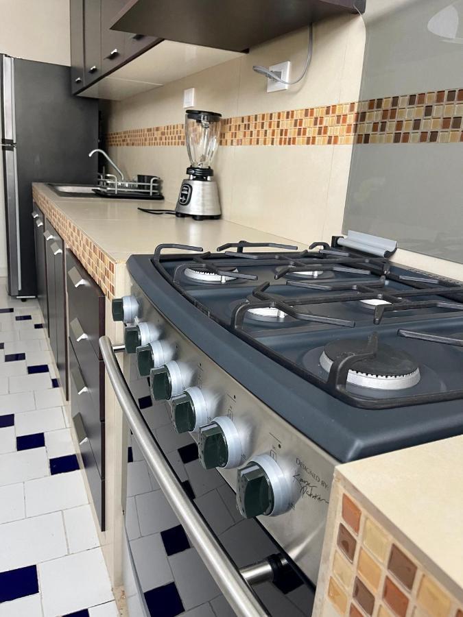 Apartment Deco 2 Downtown 3 Bed Renewed
