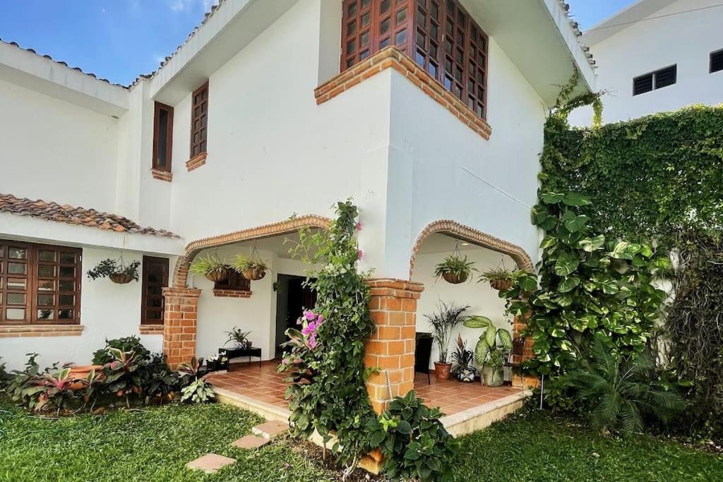 Beautiful Jungle House On A Strategic Location * Cancun