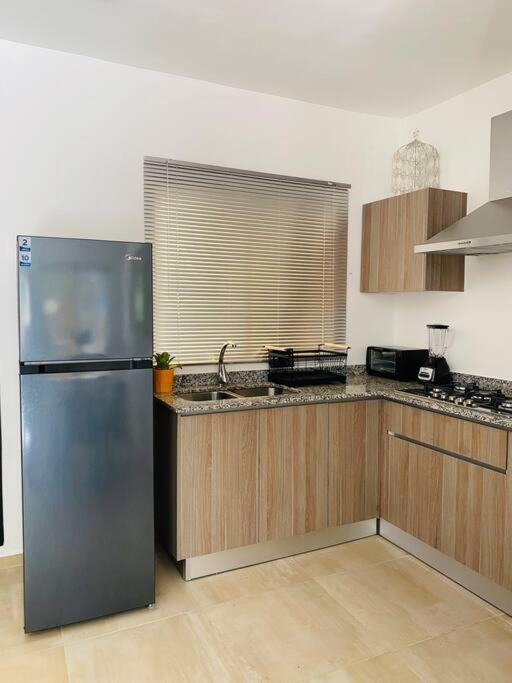 Apartment Beautiful Swimming Pool And 5 Star Amenities *