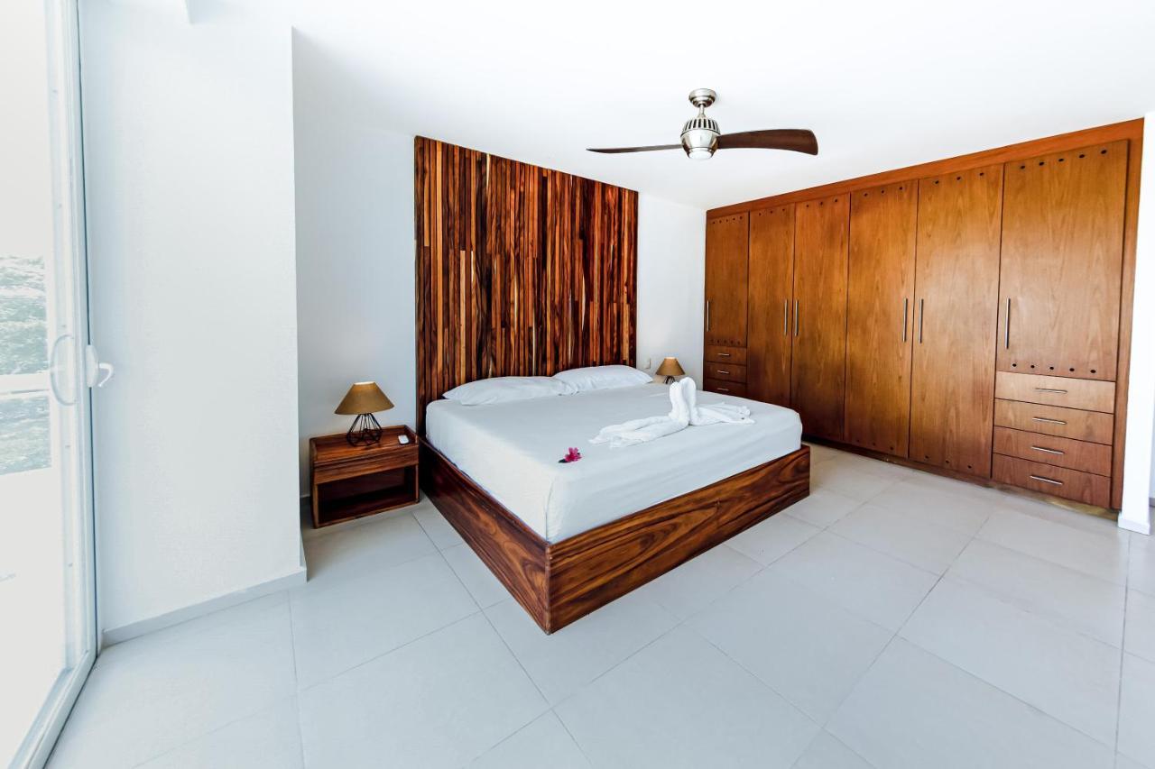 New Beachfront Luxury Apartment *