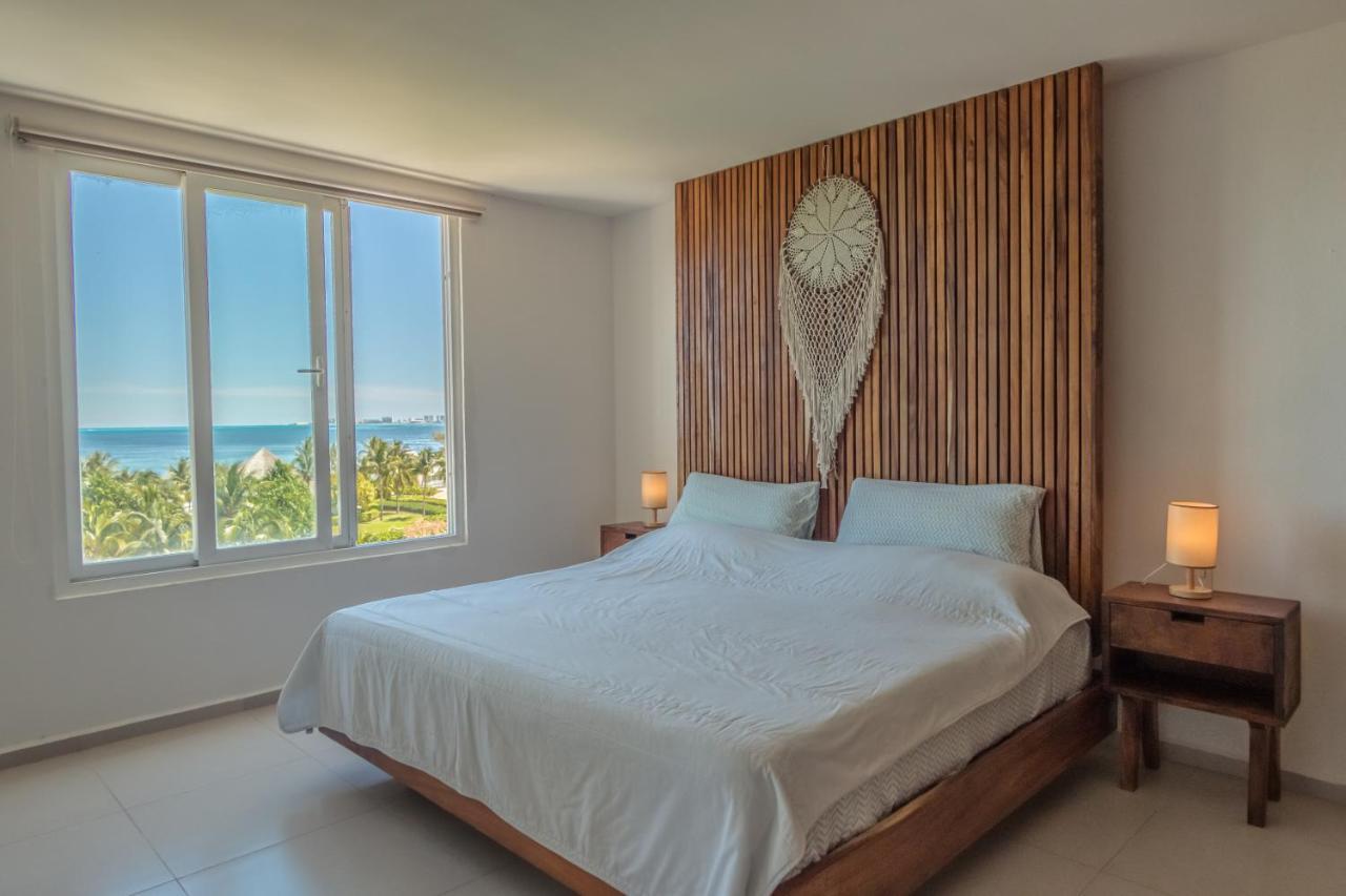 Apartment New Beachfront Luxury Cancun