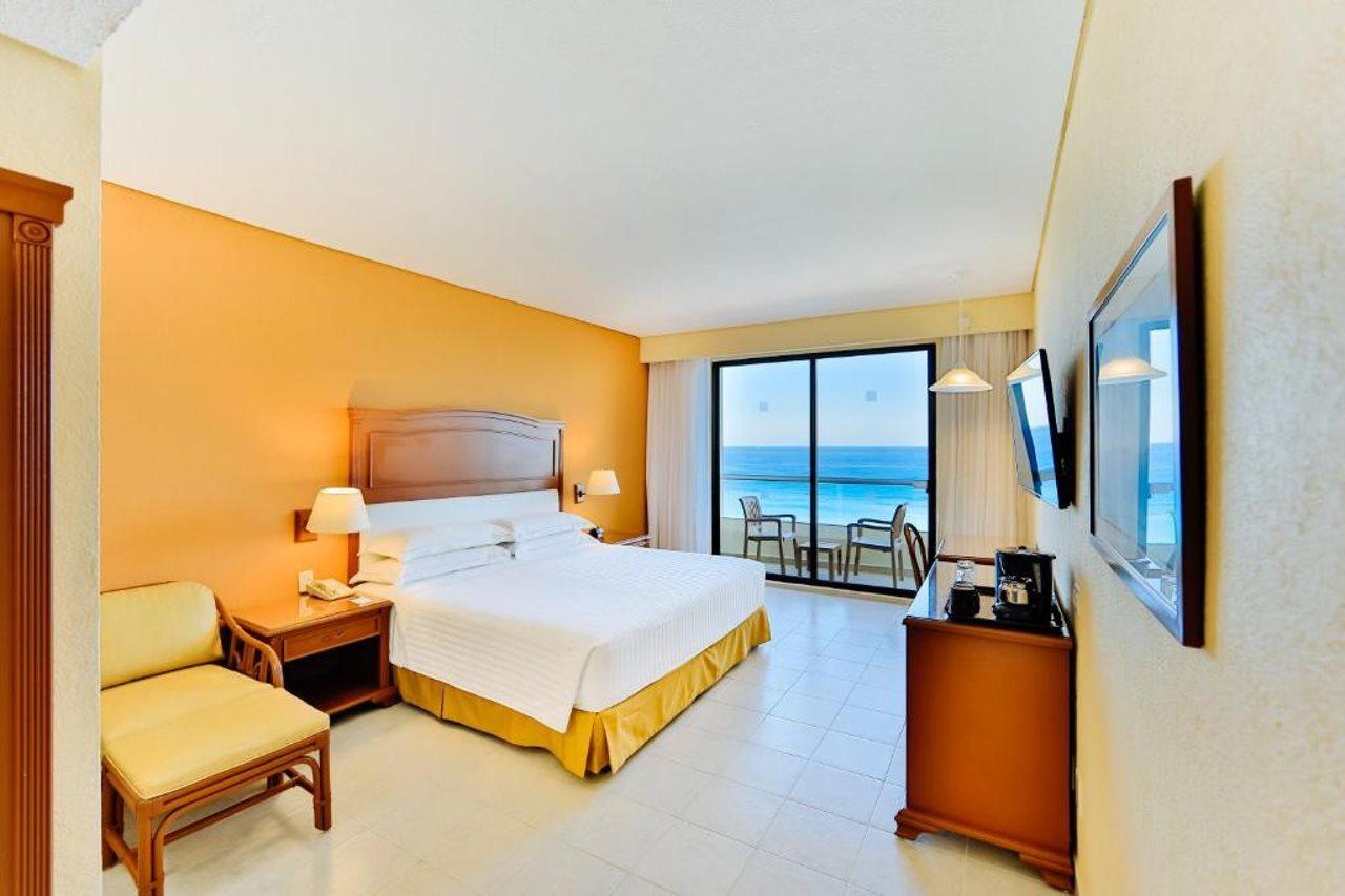 Resort Occidental Tucancun