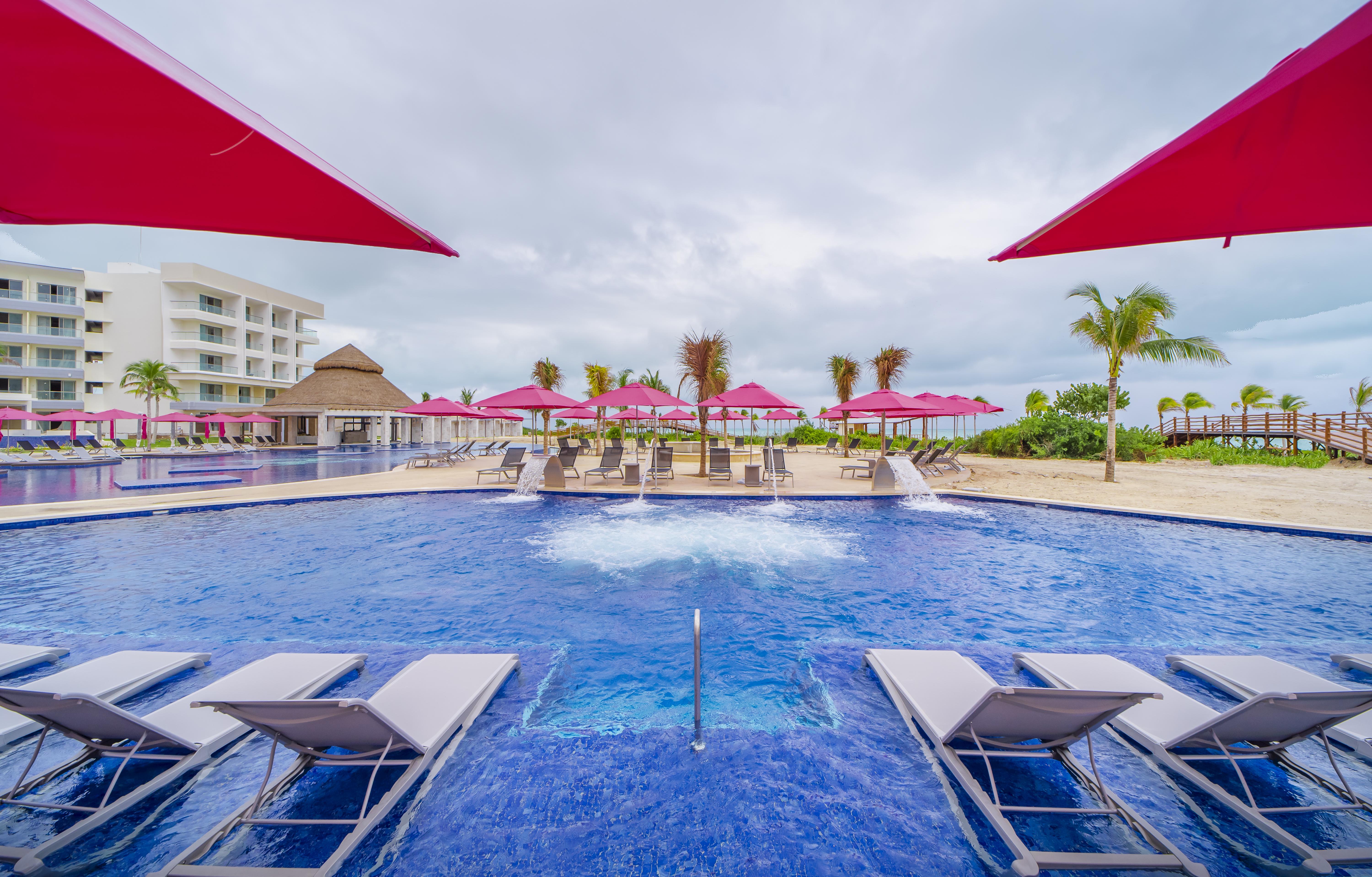 Resort Planet Hollywood Cancun, An Autograph Collection (adults Only) Cancun