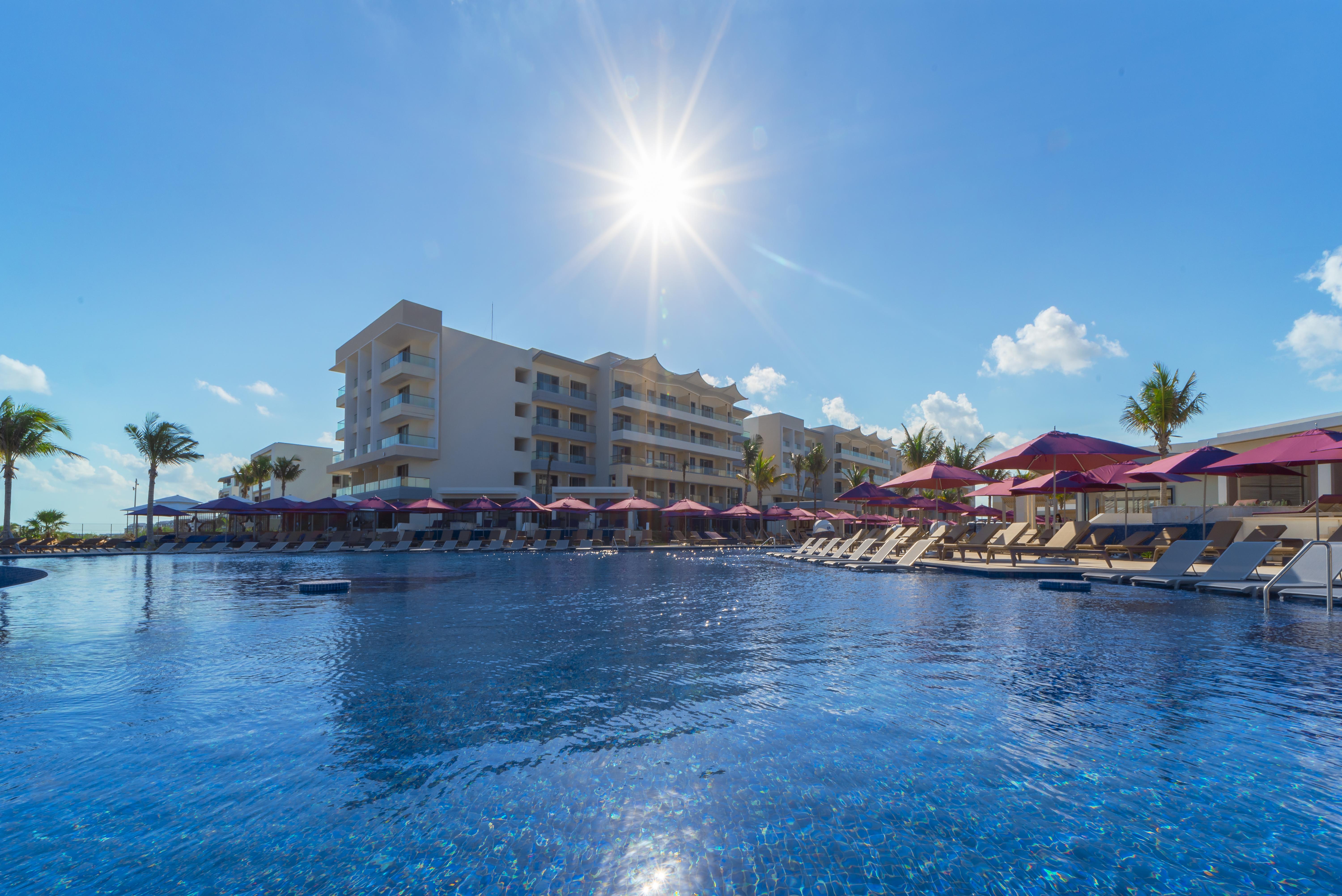 Resort Planet Hollywood Cancun, An Autograph Collection (adults Only)
