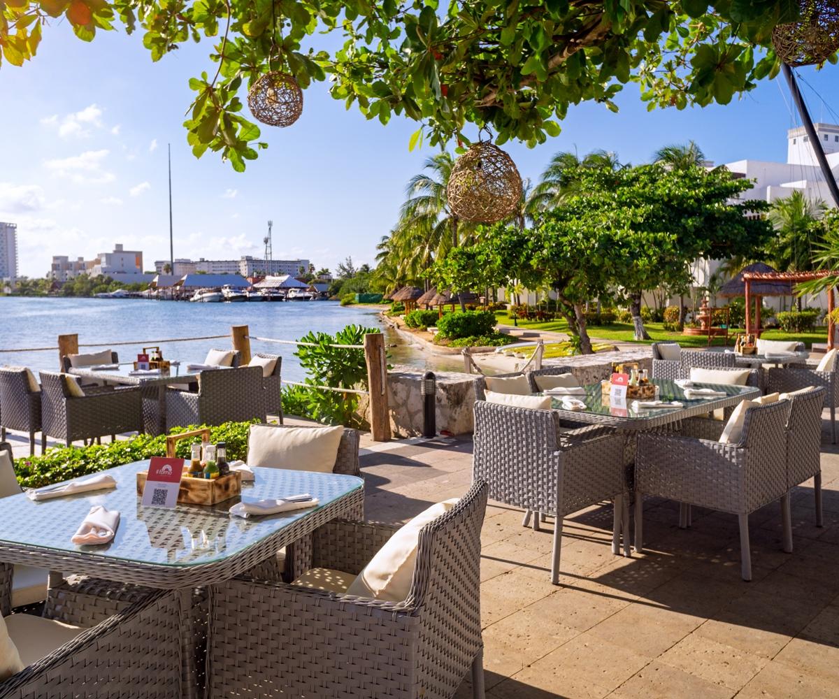 Sunset Marina & Yacht Club Resort Cancun