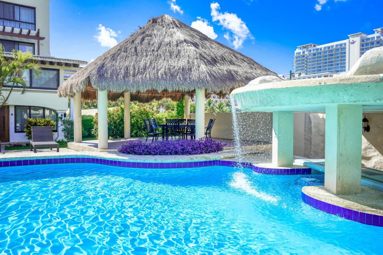 Residencial Cascadas, House # 9 Apartment *