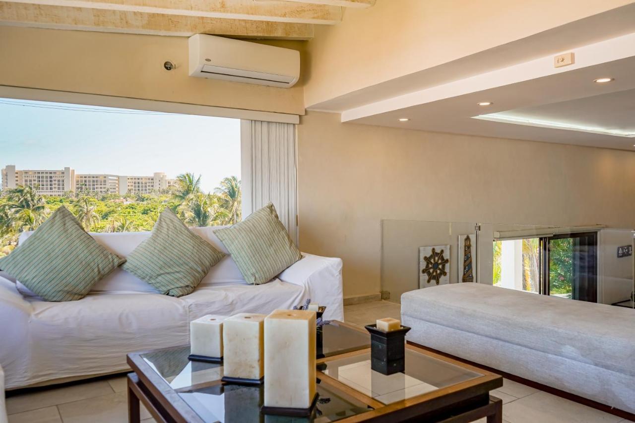 Residencial Cascadas, House # 9, Two Bedrooms Holiday home *