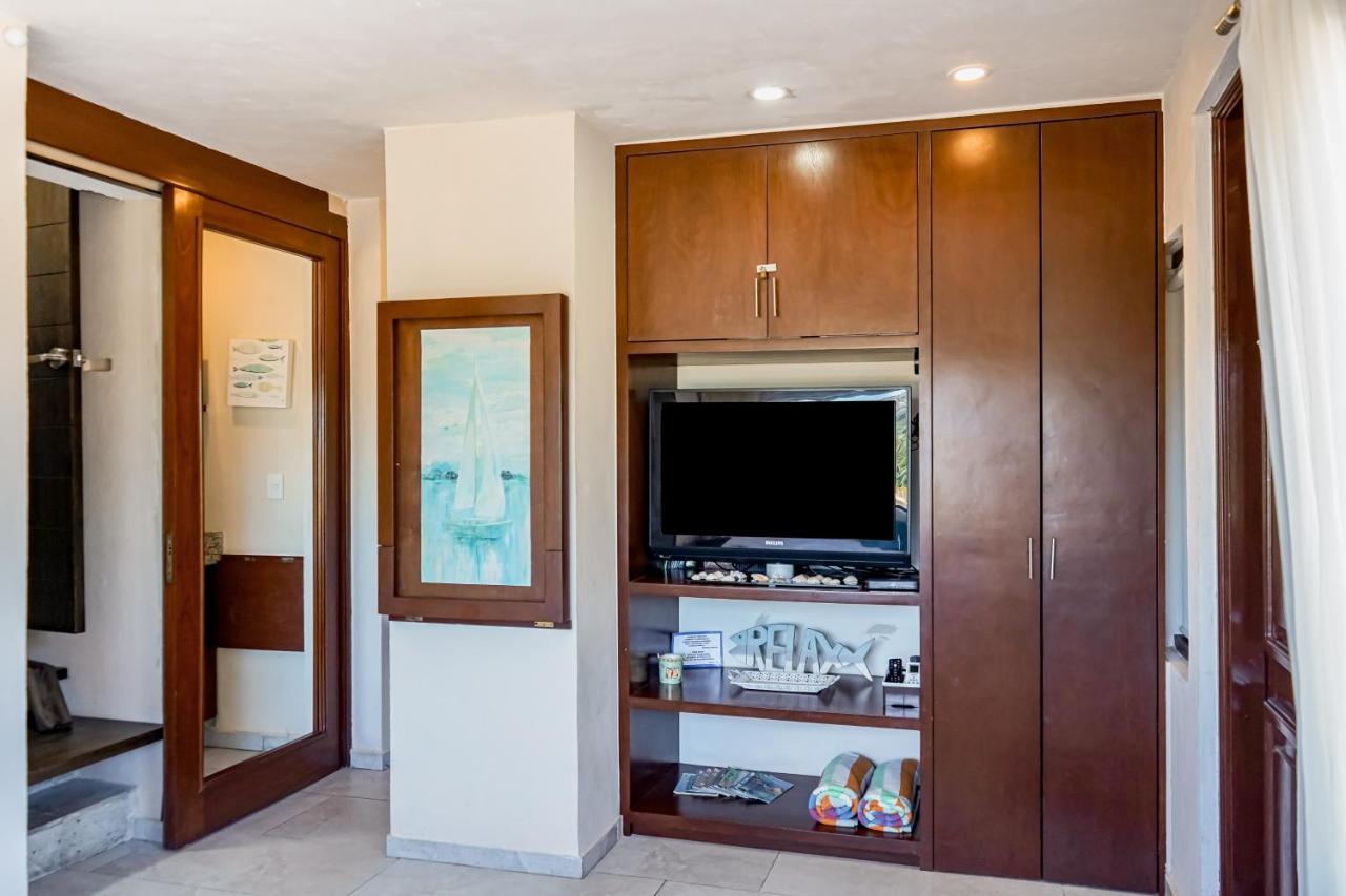 Residencial Cascadas, House # 9 Cancun