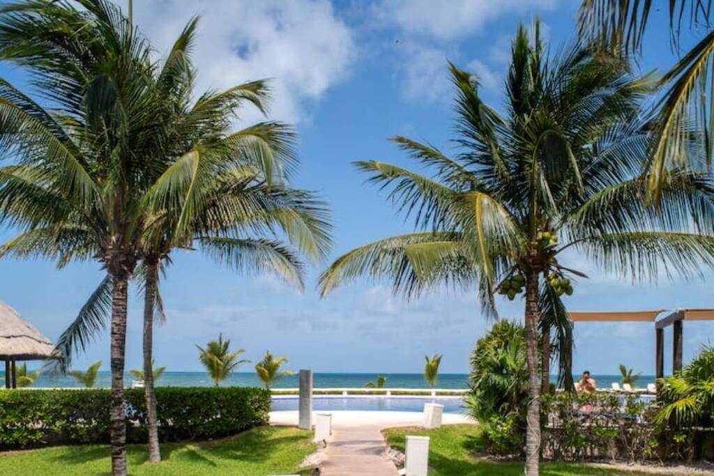 Apartment Seacost Beachfront 2bdr With Pool By Casa Paraiso Cancun