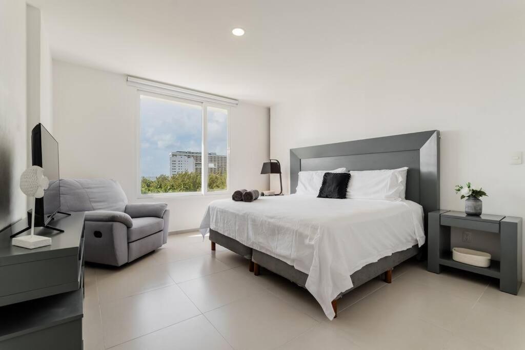 Seacost Beachfront 2bdr With Pool By Casa Paraiso Apartment *