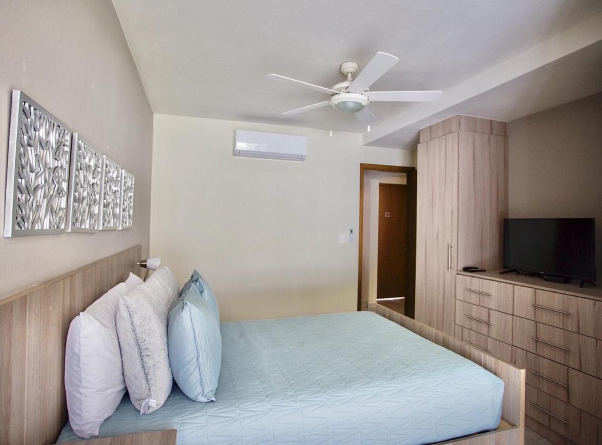 Deluxe Fully Furnished 2bd