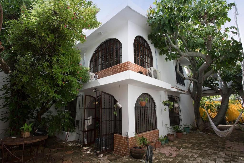 Holiday home Tropical House In Downtown *
