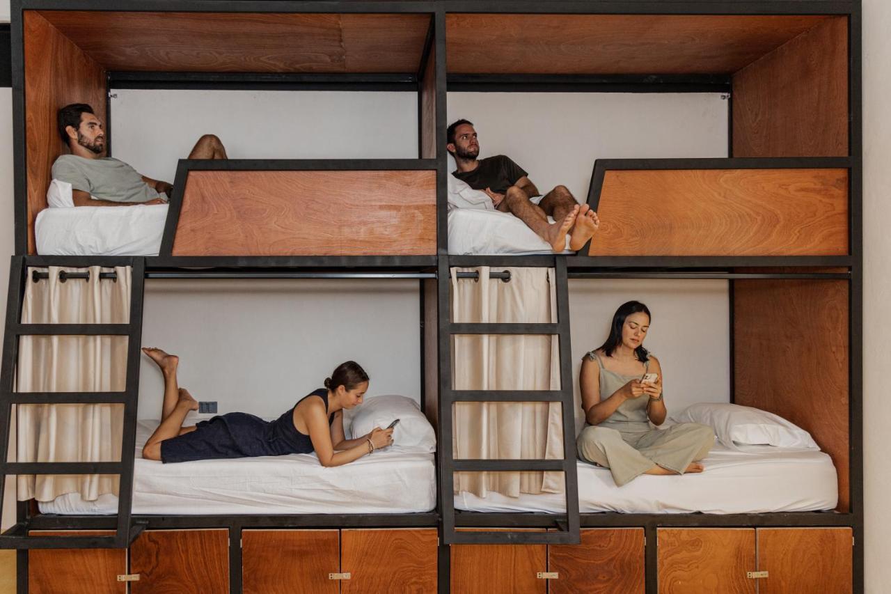 Hostel Caleta Rooftop & Pool *