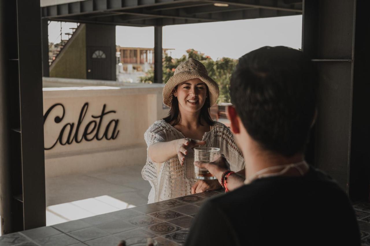 Hostel Caleta Rooftop & Pool